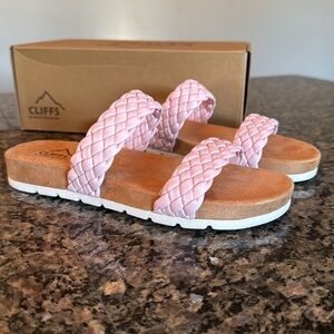 Cliffs by White Mountain pink weaved double slide strap sandals NIB 7.5